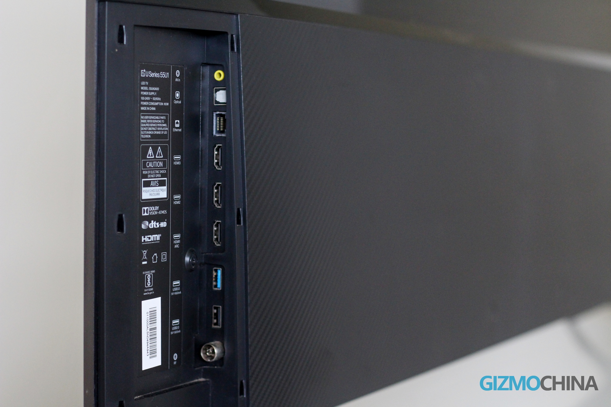 OnePlus TVU1バックカーボンファイバーテクスチャ