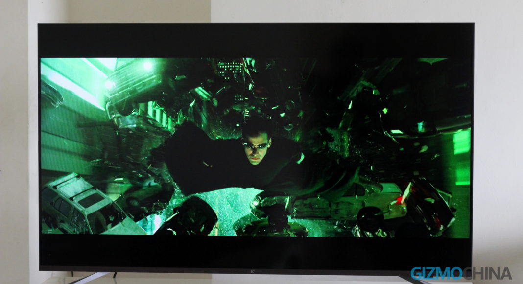 OnePlus TVU1ダークシーン2マトリックス 